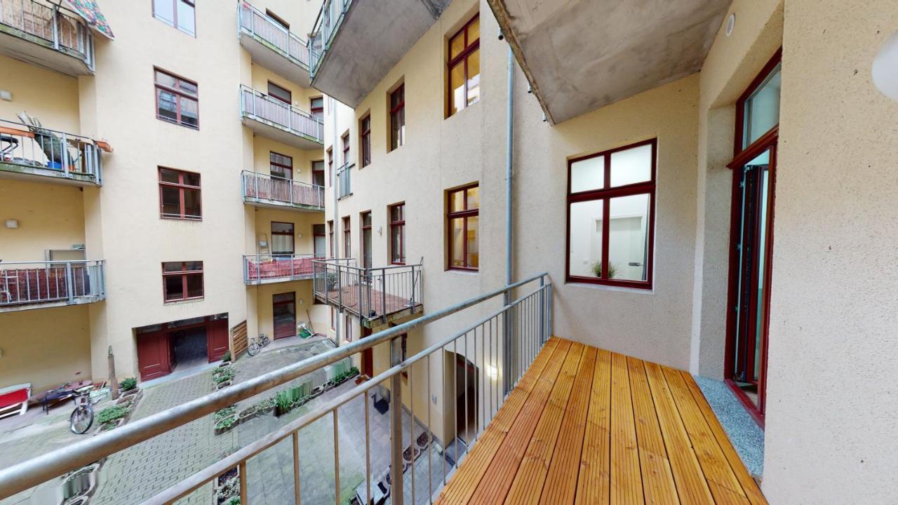 Sweethome - Luxus Pur - Grosse Kueche, Wifi Magdeburg Bagian luar foto